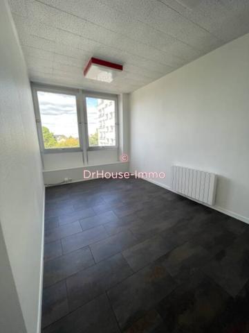 Immeuble à vendre 10 pièces de 542 m²