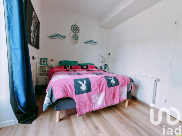 Maison à vendre 7 pièces 142 m² Saint-Georges-sur-Moulon