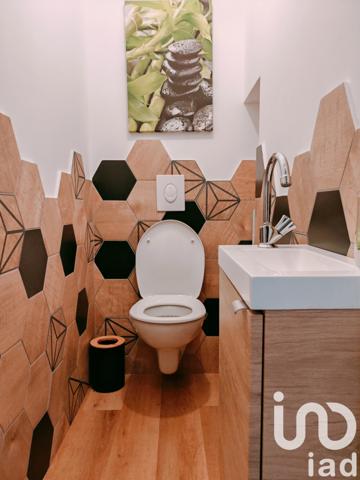 Maison à vendre 7 pièces 142 m² Saint-Georges-sur-Moulon