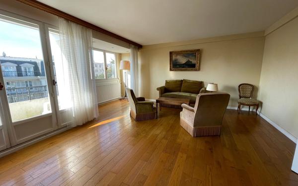 Appartement à vendre    4 pièces • 87,86 m2 Pontoise