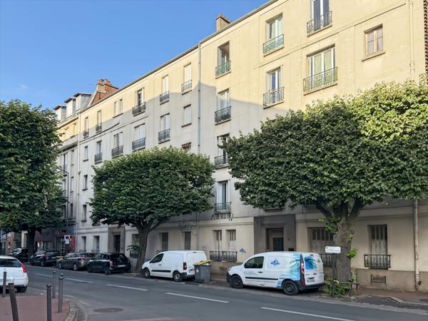 APPARTEMENT 3 PIÈCES de 70,40 m² DE CARACTÈRE – VITRY-SUR-SEINE