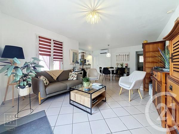 Maison à vendre  4 pièces - 77,94 m 2   LE SOLER  - 66