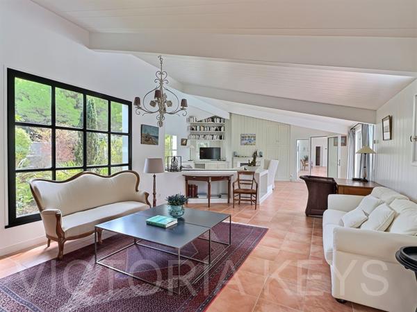 Les Portes-en-Ré – Maison de plain-pied 200 m², 4 chambres, piscine, à 10 min à
