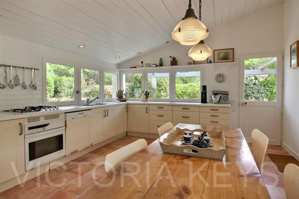 Les Portes-en-Ré – Maison de plain-pied 200 m², 4 chambres, piscine, à 10 min à
