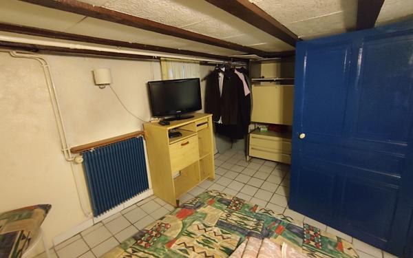 Maison à vendre    4 pièces •  Montluçon