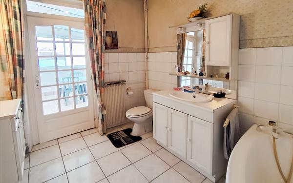 Maison à vendre    4 pièces •  Montluçon