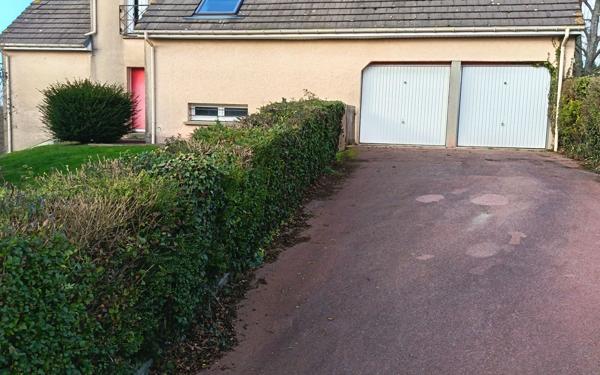 Maison à louer    7 pièces • 141 m2 Eu