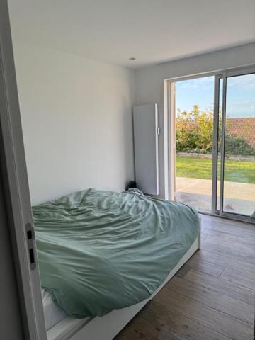 BREUILLET - 91650 Maison individuelle - 1 Etage- 5 chambres Sous sol Total Terrain  582500  HAI