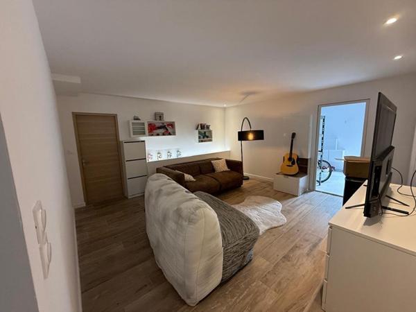 BREUILLET - 91650 Maison individuelle - 1 Etage- 5 chambres Sous sol Total Terrain  582500  HAI