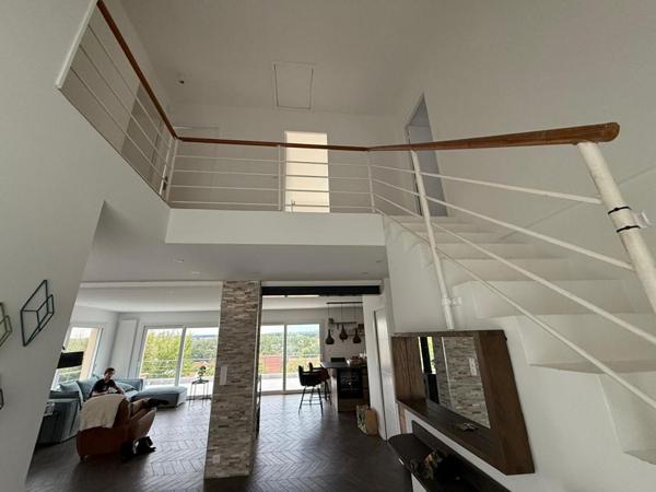 BREUILLET - 91650 Maison individuelle - 1 Etage- 5 chambres Sous sol Total Terrain  582500  HAI