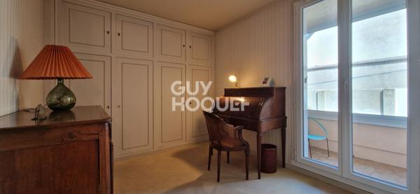 Appartement Chartres 5 pièce(s) 95 m² avec balcons, et garage.