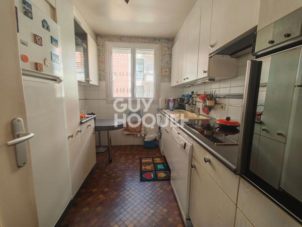 Appartement Chartres 5 pièce(s) 95 m² avec balcons, et garage.