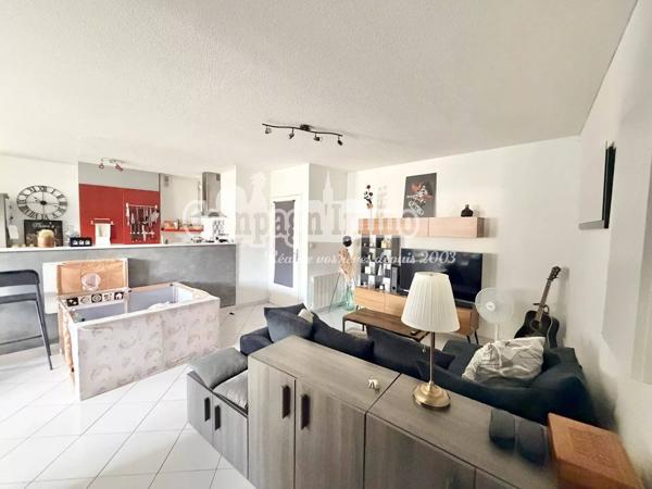Appartement T3 traversant