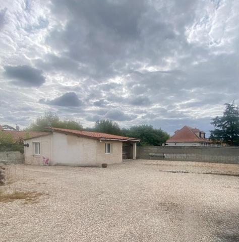 terrain de 631 m²