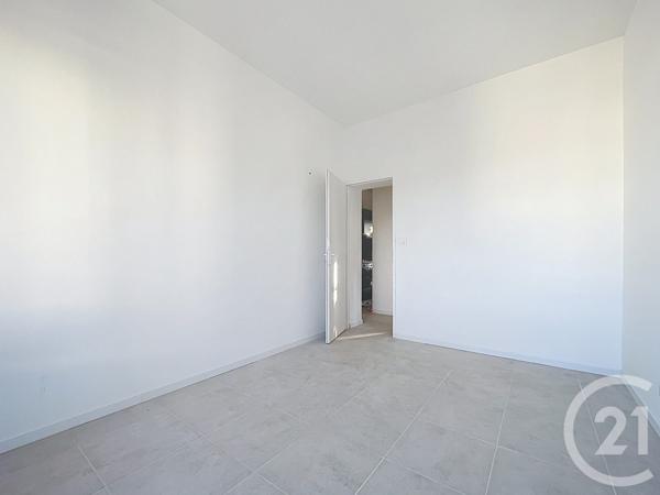 Appartement T3 à vendre  3 pièces - 54 m2 BAGNOLS SUR CEZE - 30