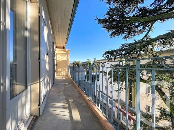 Appartement T3 à vendre  3 pièces - 54 m2 BAGNOLS SUR CEZE - 30