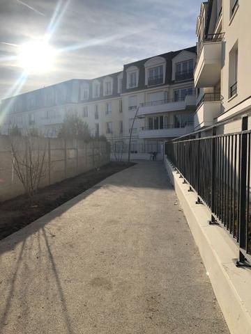 Appartement Aulnay Sous Bois 1 pièce(s) 29.85 m2