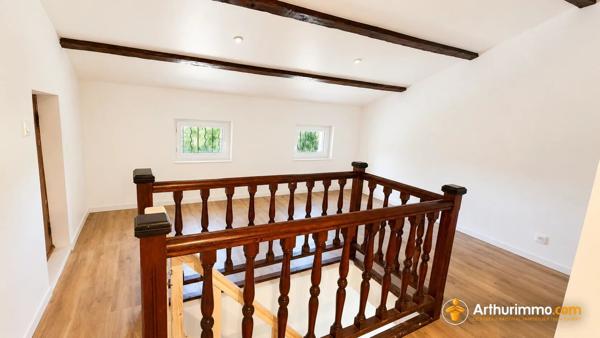 Vente                                                      Villa
                        
                     4 pièces                      115 m2                     à Pourrières