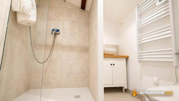 Vente                                                      Villa
                        
                     4 pièces                      115 m2                     à Pourrières