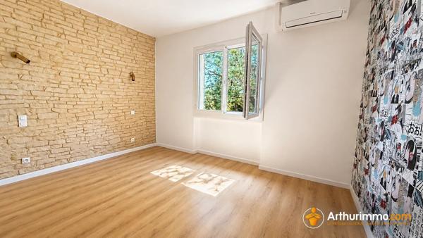 Vente                                                      Villa
                        
                     4 pièces                      115 m2                     à Pourrières