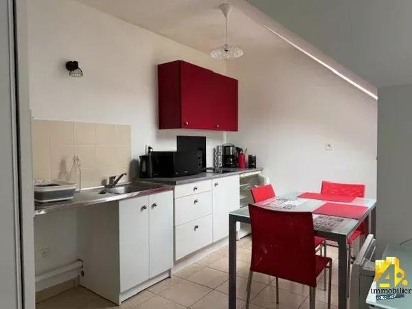 STUDIO MEUBLE avec PARKING sécurisé