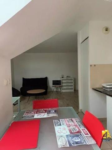 STUDIO MEUBLE avec PARKING sécurisé