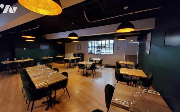 CARHAIX - FONDS DE COMMERCE