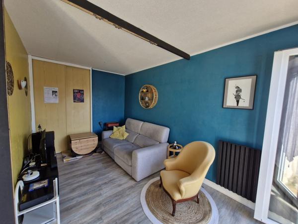 APPARTEMENT T4 - 2 BALCONS - PARKING et CAVE