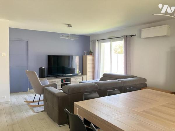 SAINTE-PAZANNE Maison plain-pied 4 chambres, garage et terrain clos