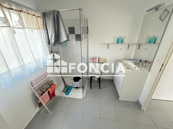 Location Appartement 2 pièces 53.19 m² - 8 RUE DU VERGER Fouras 17450