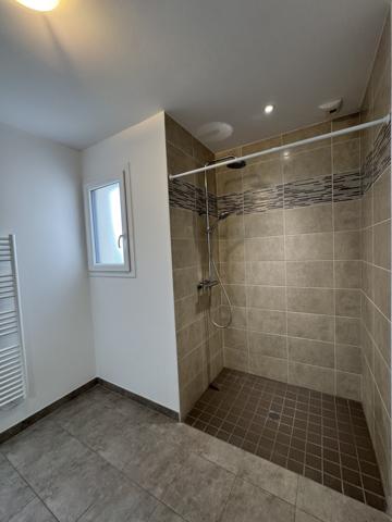 Maison
                                                                                                                                                                                                                                                                                                                        4 pièce(s)                                                                                                                                                                                                          3 chambre(s)                                                                                                                                                                                                          89  m²
