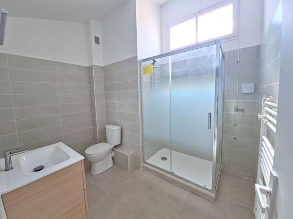 Perpignan SUD T4 de 107,51m2 avec parking, garage, terrasse et balcon