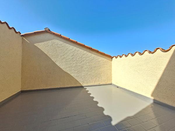 Perpignan SUD T4 de 107,51m2 avec parking, garage, terrasse et balcon