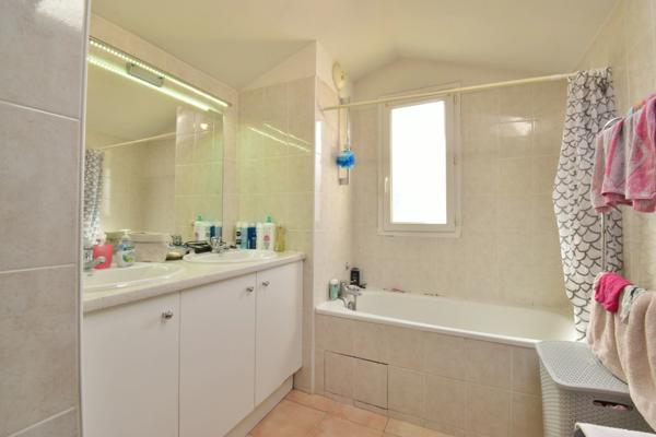 Jolie maison mitoyenne de 3 pièces avec jardin – Résidence Beaulieu à Sisteron (04)