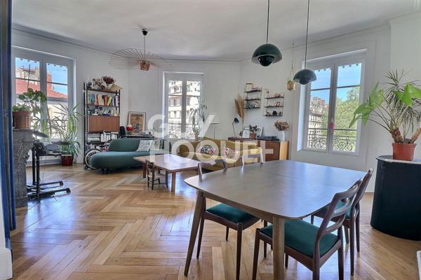 Beau T4 rénové avec cachet - Garibaldi