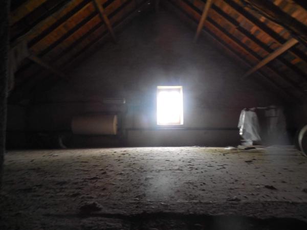 Vend fermette plein pied proche de la ville