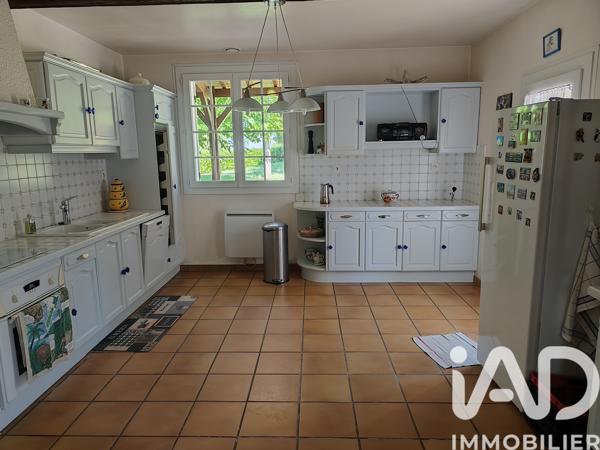 Maison à vendre 8 pièces 208 m² Port-Sainte-Marie