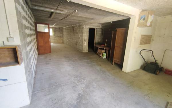 Maison à vendre    5 pièces •  Saint-Pierre-du-Mont