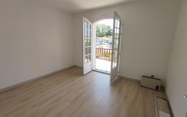 Maison à vendre    5 pièces •  Saint-Pierre-du-Mont