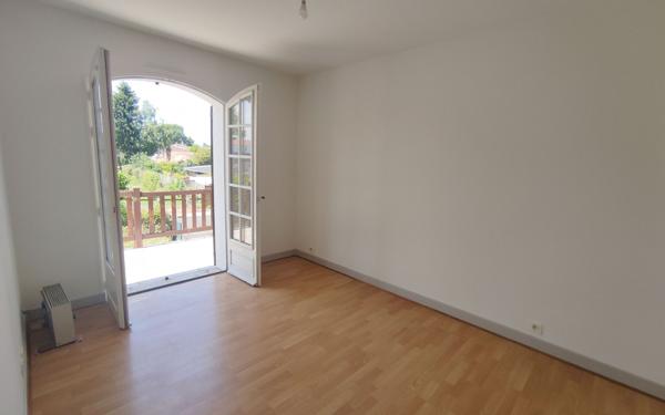 Maison à vendre    5 pièces •  Saint-Pierre-du-Mont