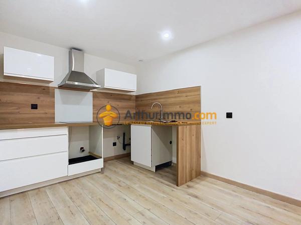 Location                                                      Appartement
                        
                     2 pièces                      41 m2                     à Perpignan