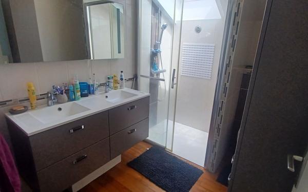 Maison à vendre    5 pièces • 92,50 m2 Renage