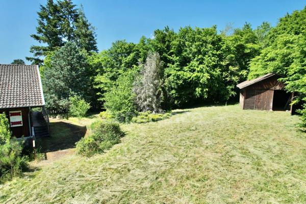 CHALET DE 220 M2, TERRAIN DE 2 668 M2, 4 CHAMBRES, COMBLES AMÉNAGEABLES DE 96 M2, VÉRANDA, VUE PANORAMIQUE, 125 M2 DE SOUS-SOL, GARAGE INDÉPENDANT DE 40 M2, TRAVAUX À PRÉVOIR