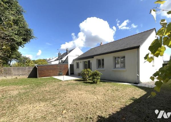 LA CHAPELLE-SUR-ERDRE CENTRE – MAISON DE PLAIN-PIED – 3 CHAMBRES – GARAGE – JARDIN
