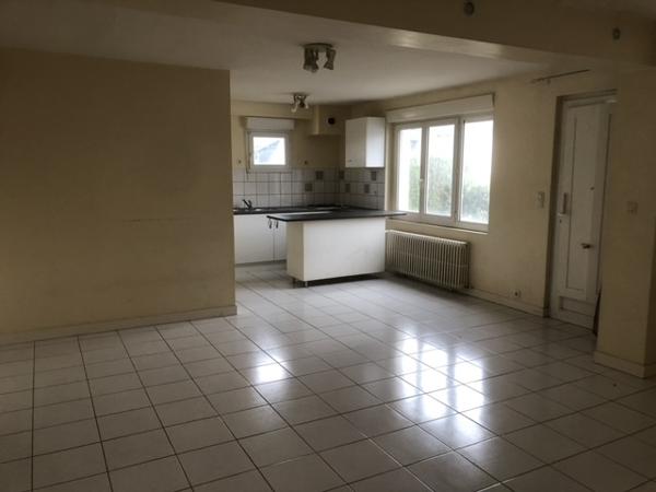 Achat immeuble Saint-Brieuc - 16 pièce(s) - 267 m² - 416 725 €