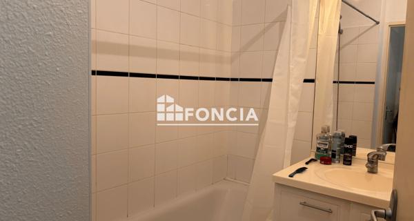 À vendre Appartement 2 pièces 39 m² - Tonnay-charente 17430