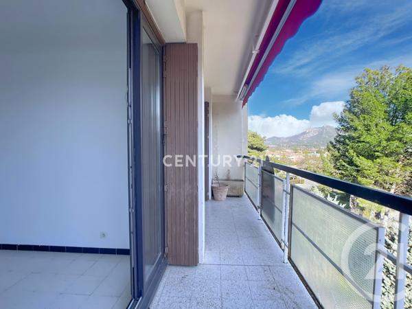 Appartement T3 à vendre  3 pièces - 62 m2 AUBAGNE - 13