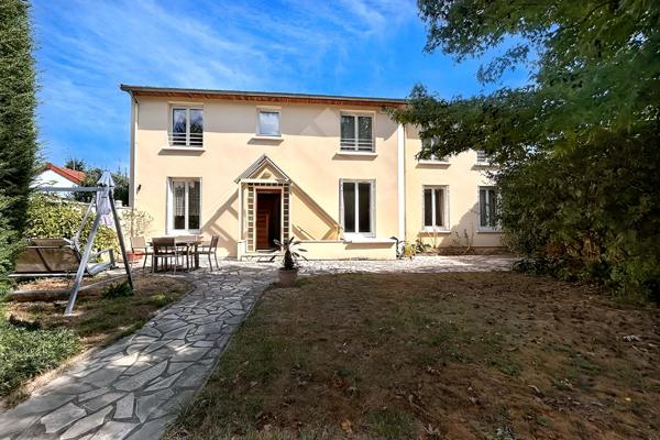 Maison Vitry-sur-seine 5 pièces - secteur gare Jean Jaurès - 130 m²