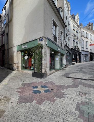 Local commercial Blois 70 m2