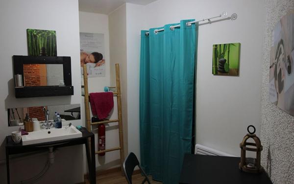 Immeuble à vendre    6 pièces •  Pontacq